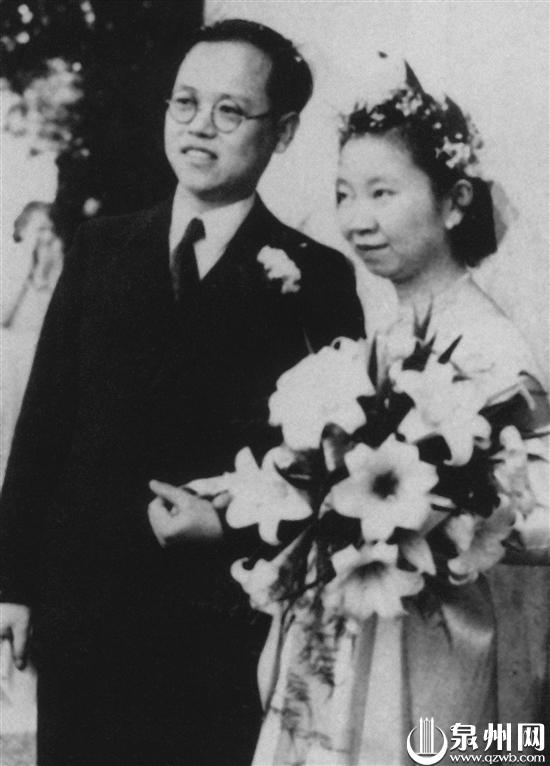 曹天钦、谢希德结婚照（1952年5月17日于英国）