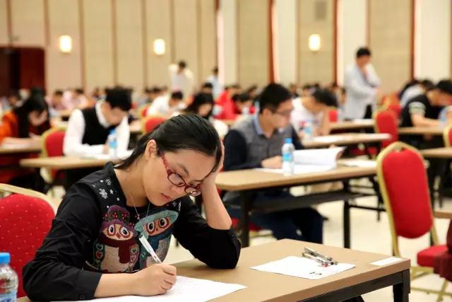 泉州市纪委遴选考试举行